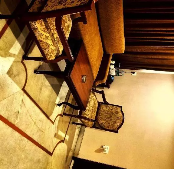 Hôtel Kailash Parbat