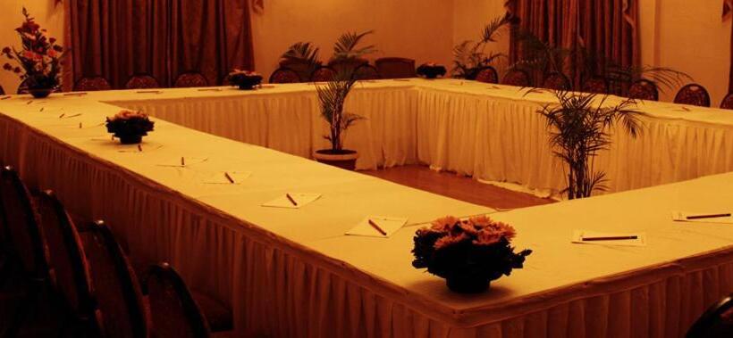 בית מלון כפרי Kailash Parbat