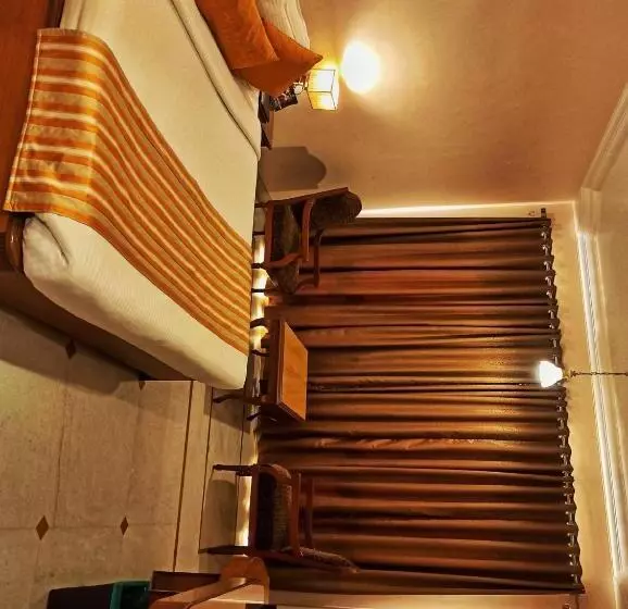 Hôtel Kailash Parbat
