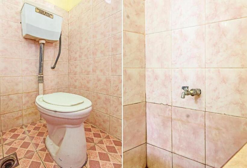 فندق Oyo 92710 Losmen Tjabe Merah