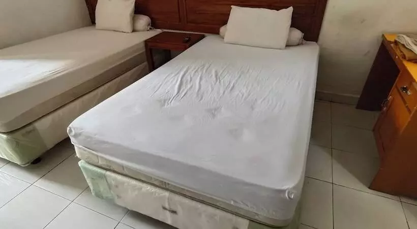 ホテル Oyo 92751 Marang Homestay Syariah