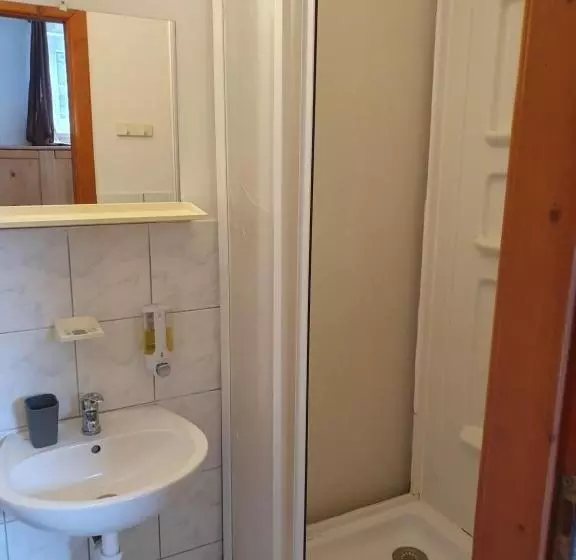 Hotelli Ski Park Gruň