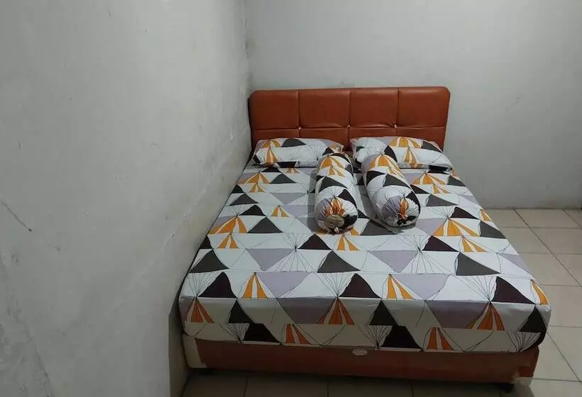 Hotelli Spot On 92777 Leheran Homestay Near Chr Farm