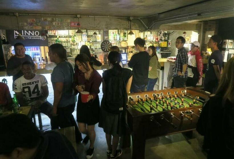 Inno Hostel & Pub Lounge Hongdae