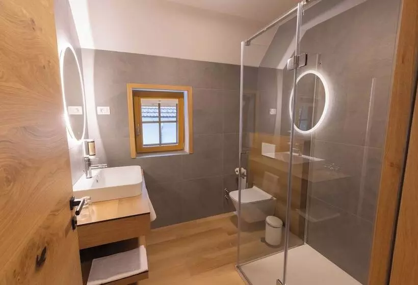 Boutique Hotel Vila Loka