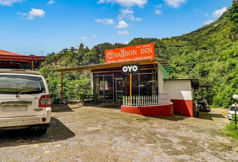ホテル Oyo Flagship Saffron Inn