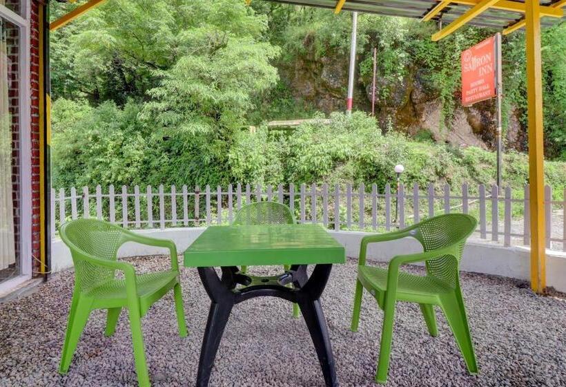 Hotel Oyo Flagship Saffron Inn