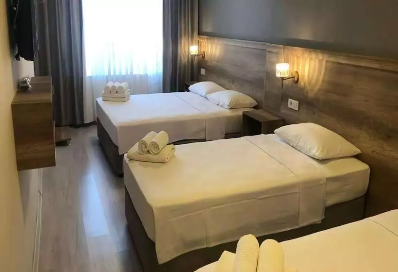 هتل Rinascente