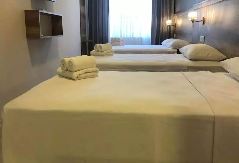 هتل Rinascente