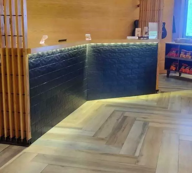 Oyo Flagship Hotel Mid Town