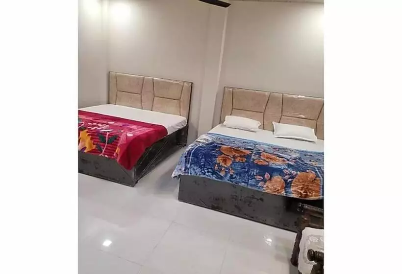 Majatalo Goroomgo Kashi Paradise Varanasi