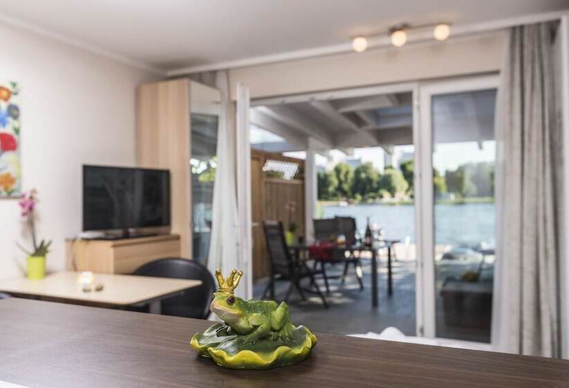 Ajo Vienna Beach   Contactless Check In