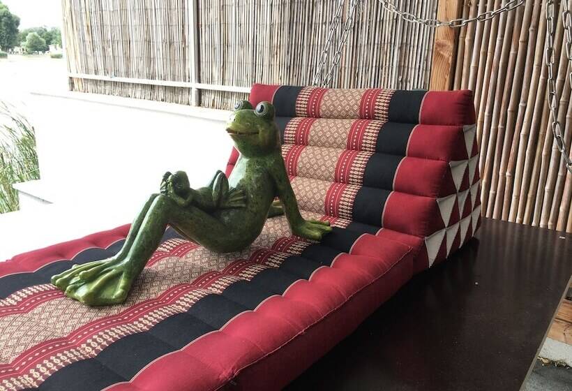 Ajo Vienna Beach   Contactless Check In