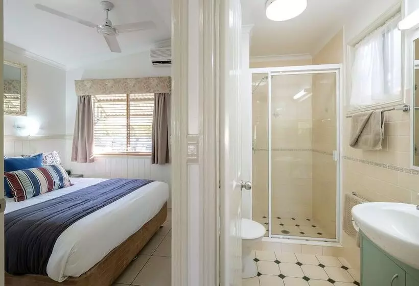Barney Beach Accommodation