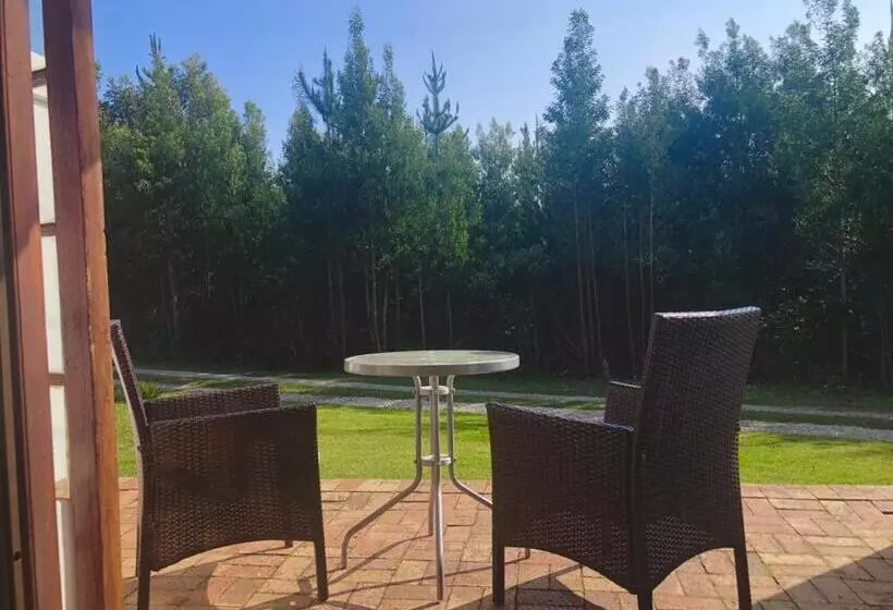 Edenbrook Country Manor