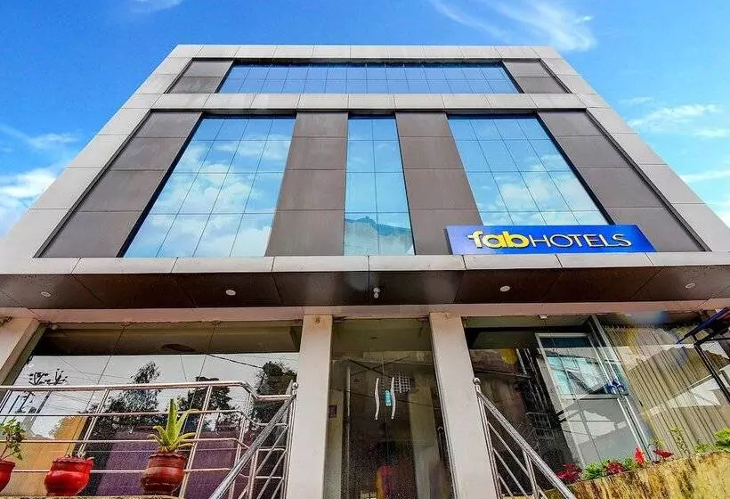 Fabhotel Abirami Grand Inn