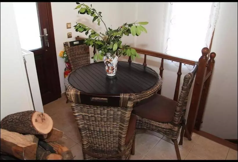 Guesthouse Xenioti