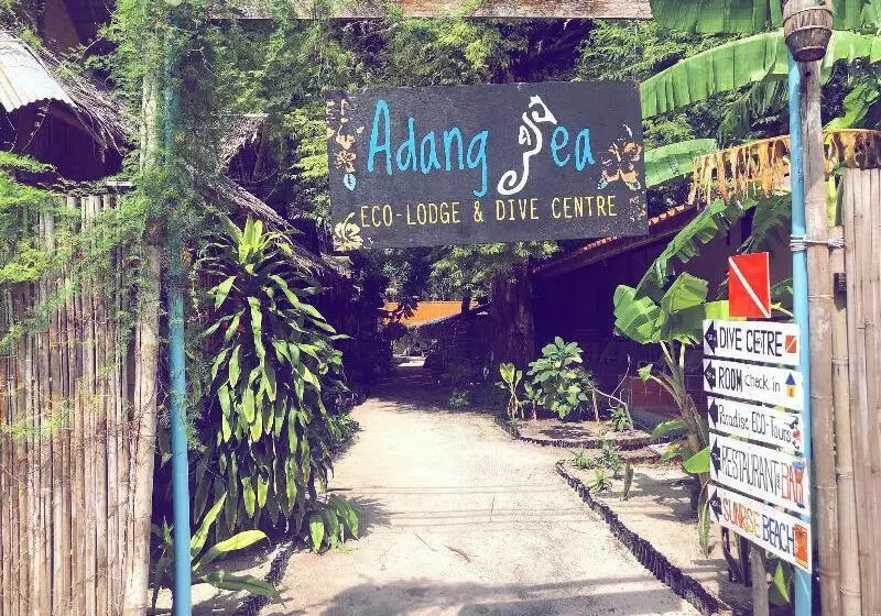 ホテル Adang Sea Divers & Eco Lodge