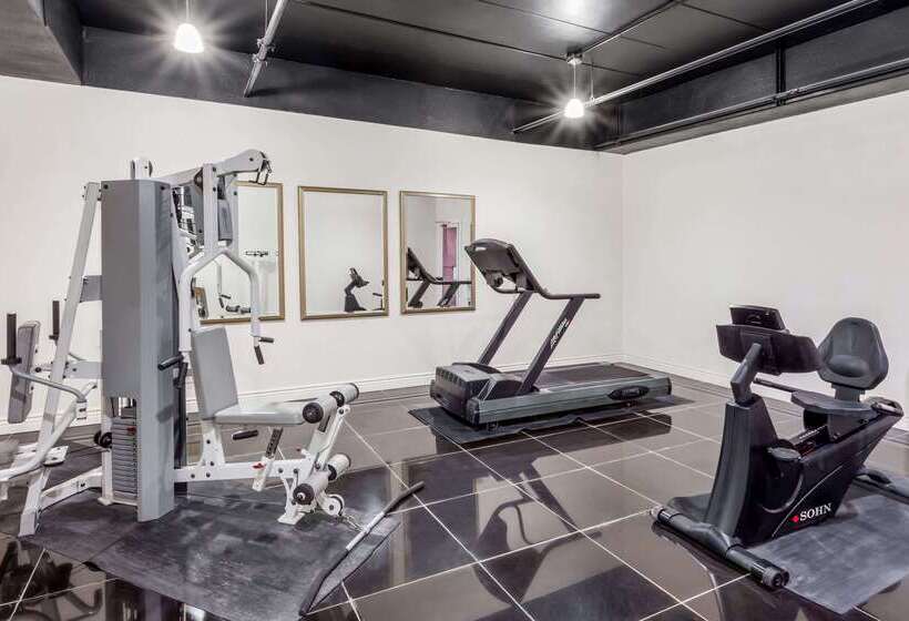 Отель Baymont By Wyndham Delavan Near Lake Geneva