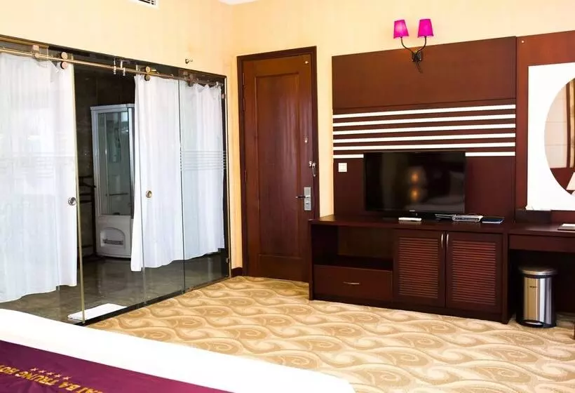Hai Ba Trung Hotel & Spa