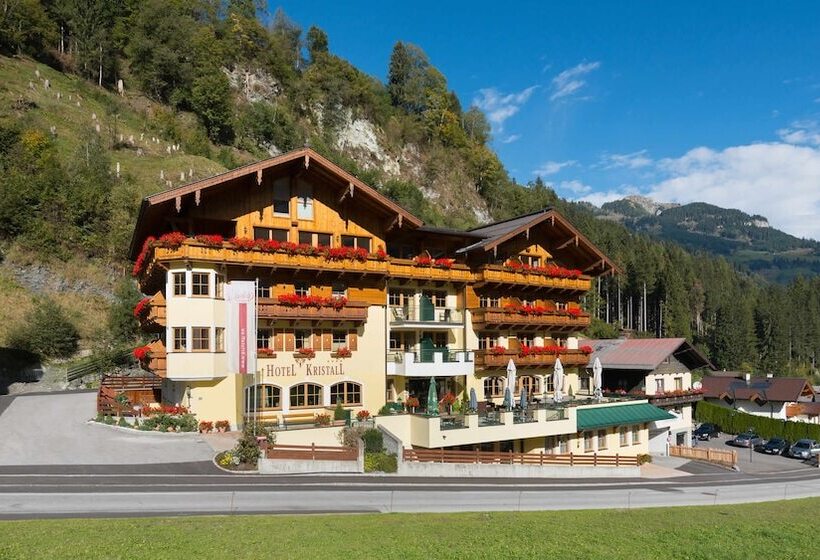 هتل Kristall
