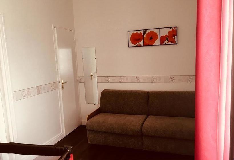 Beach Hotel   Le Grand Chalet