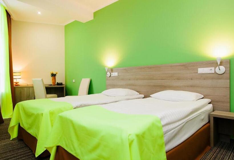 هتل Optima Vinnytsia