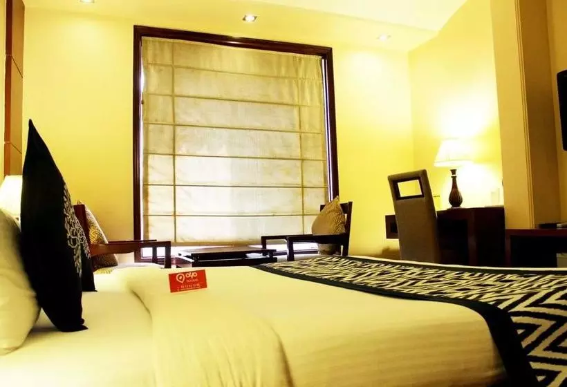 ホテル Oyo Rooms Rajouri Garden Metro Station