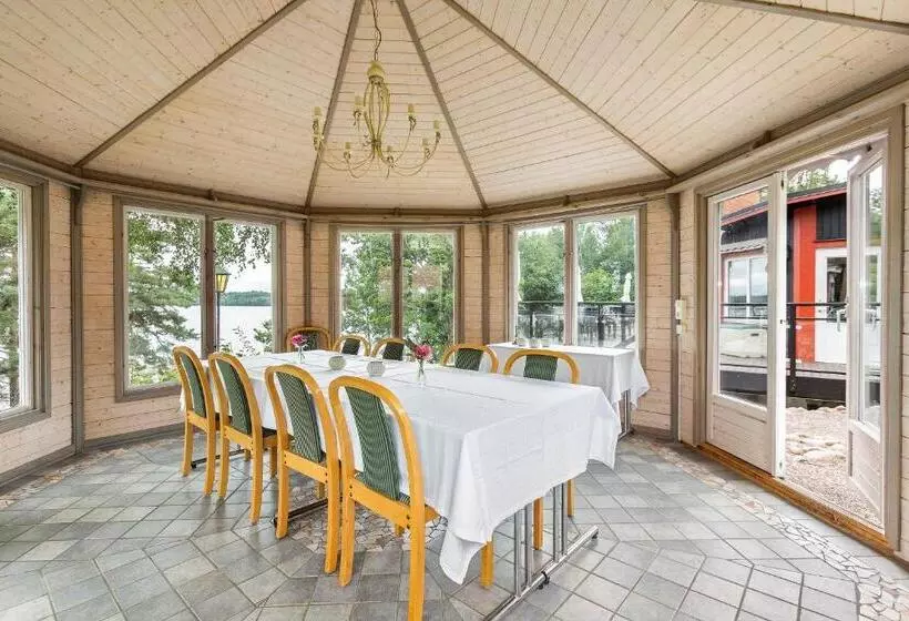 Hotel Ullinge