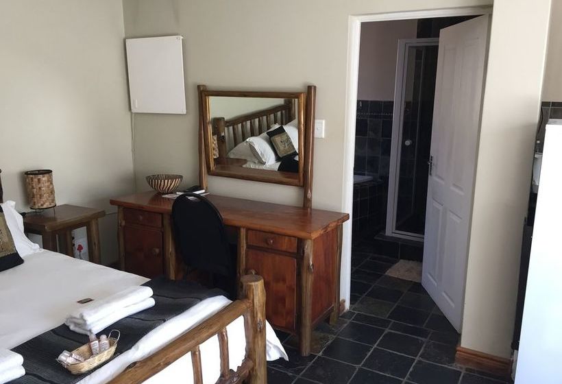 Pension Travellers Nest Guesthouse