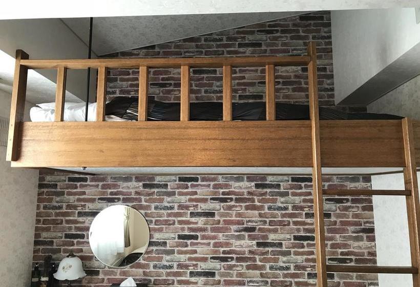 Petit Hotel Melon Furano