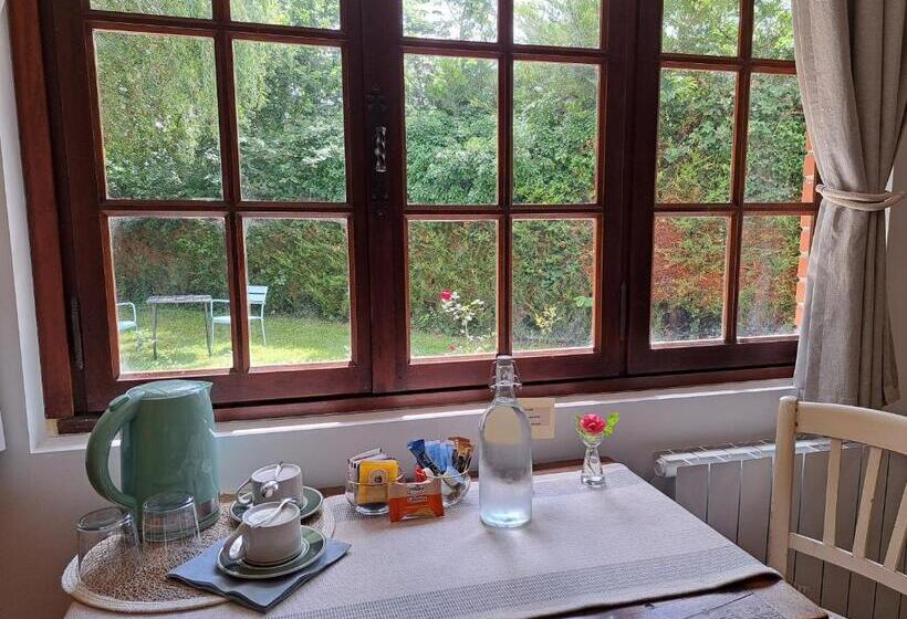 펜션 Le Bois D Albran