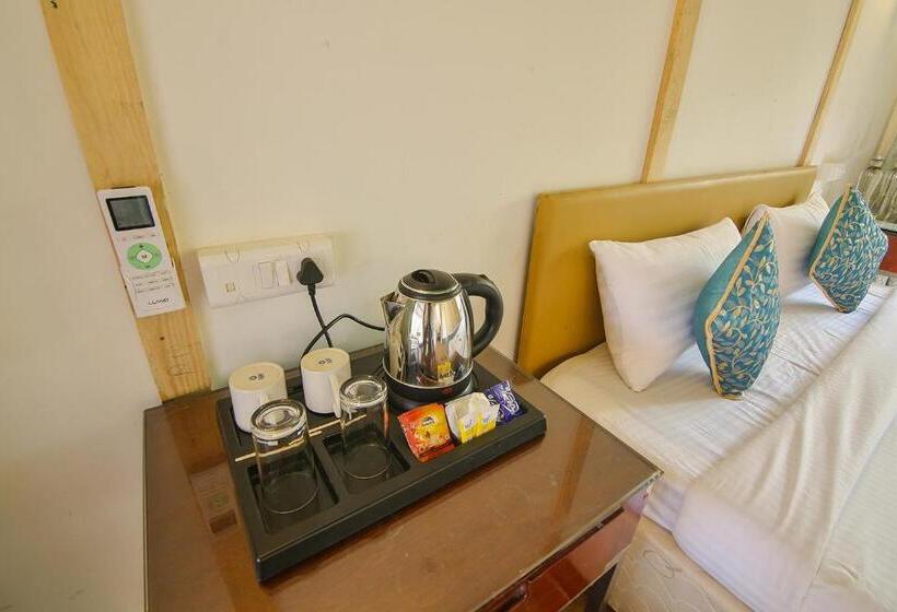 Pench Wilderness Camp Resort