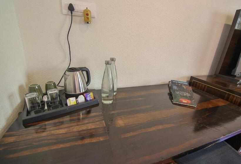 Pench Wilderness Camp Resort