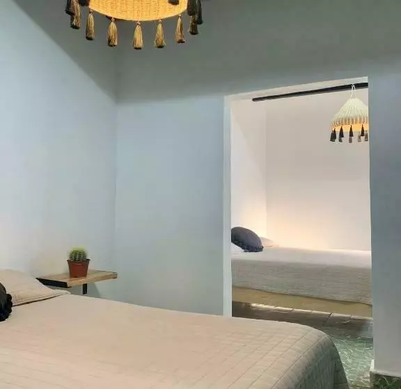 ペンション Casabambu Taxco