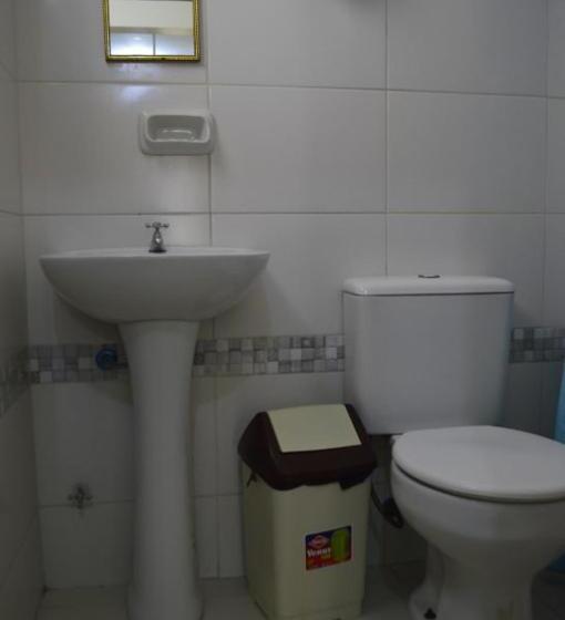 پانسیون Hostal Killa360 Luna