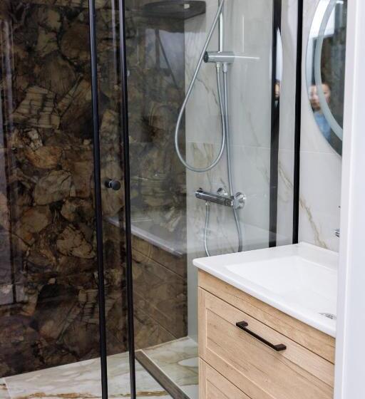 هاستل Boutique Hotel President