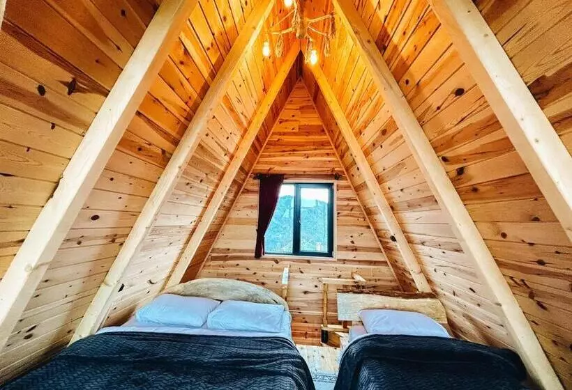 Aamiaismajoitus (B&B) Obilaz Dağ Evleri