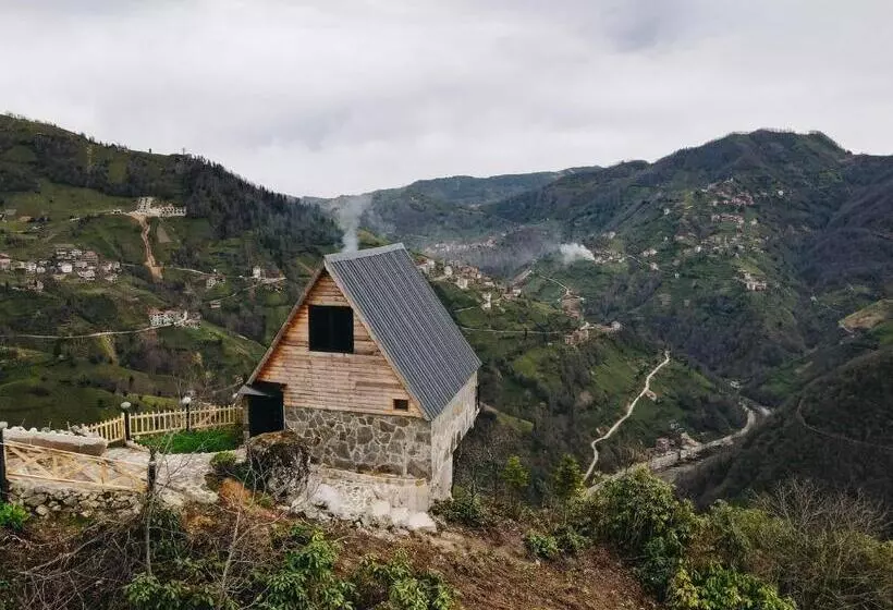 Aamiaismajoitus (B&B) Obilaz Dağ Evleri
