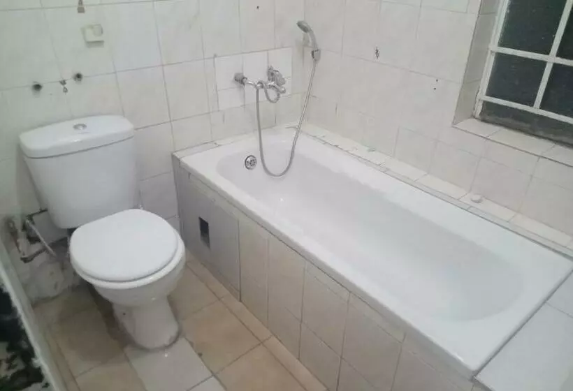 Aamiaismajoitus (B&B) Quintax Guest House