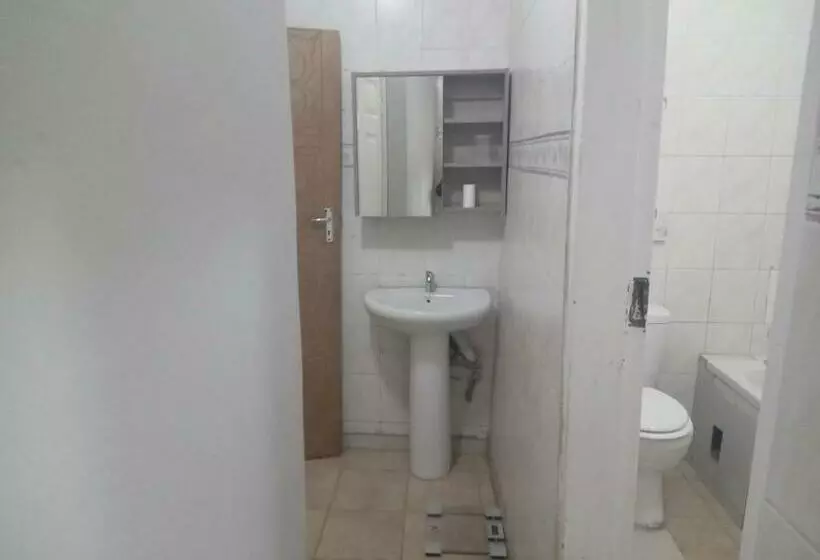 Aamiaismajoitus (B&B) Quintax Guest House