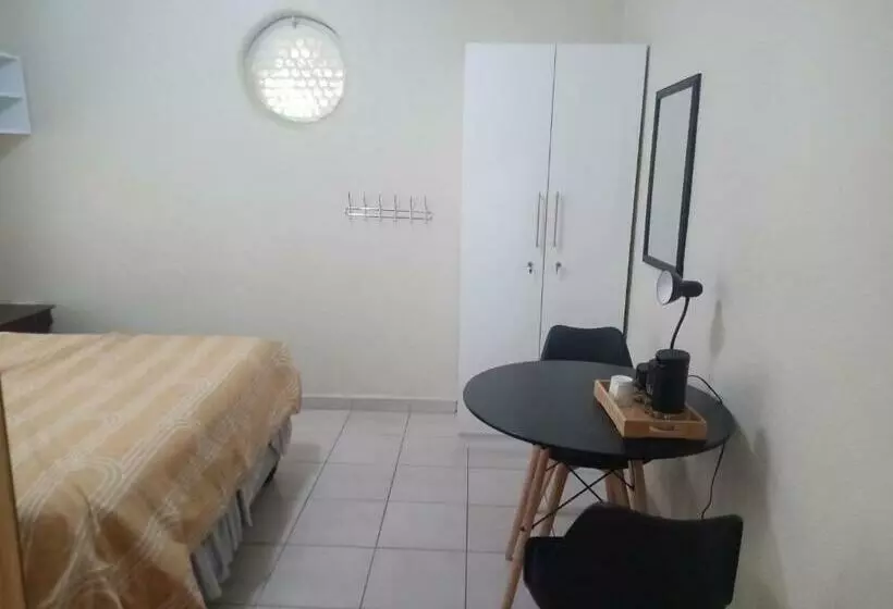 Aamiaismajoitus (B&B) Quintax Guest House