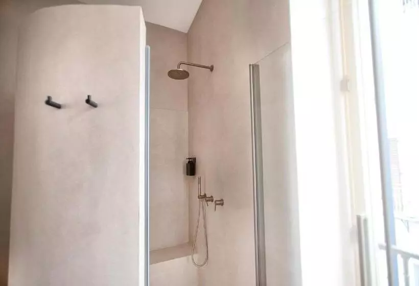 تختخواب و صبحانه Terrazzini Cibele