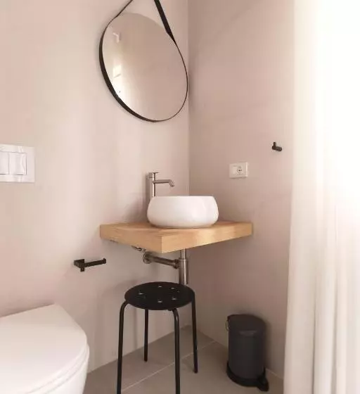 تختخواب و صبحانه Terrazzini Cibele