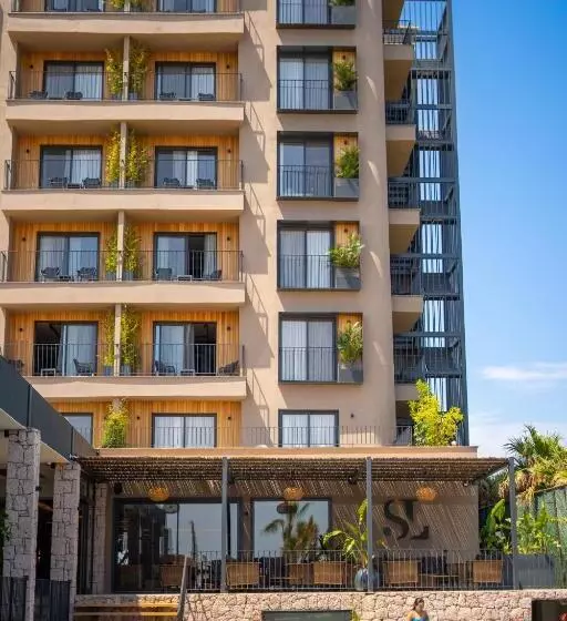 Hotelli Ayvalık Sea Long