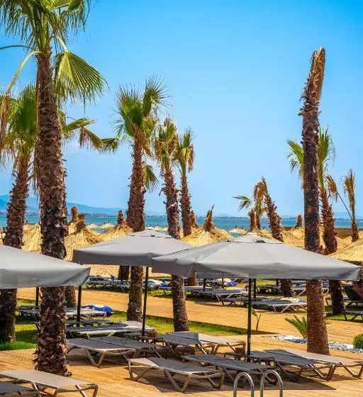 Hotelli Ayvalık Sea Long