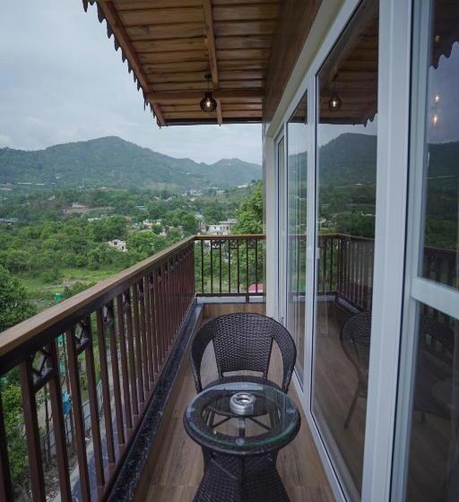 Nivedan Hotel And Resort