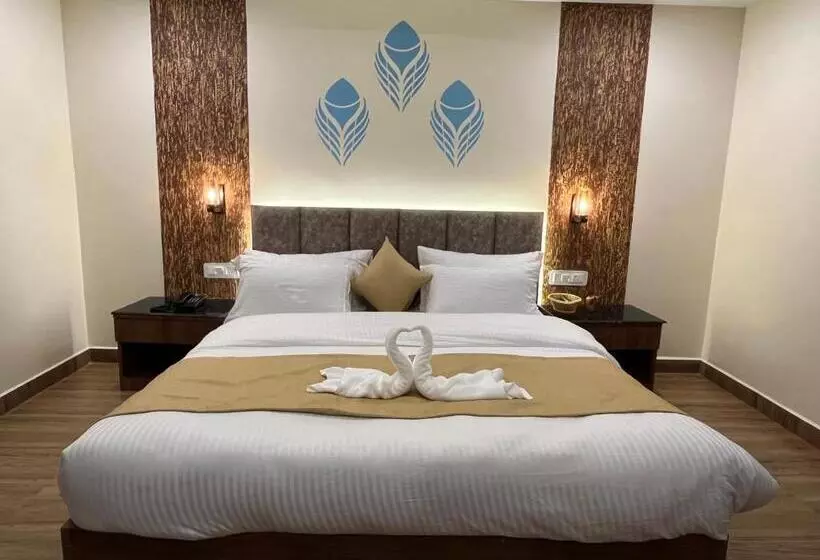 Nivedan Hotel And Resort