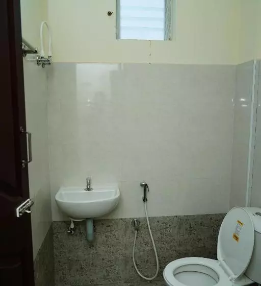 Retkeilymaja Meadow Comfort Stay