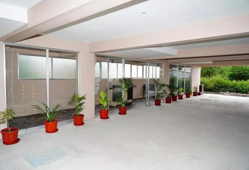 Retkeilymaja Meadow Comfort Stay